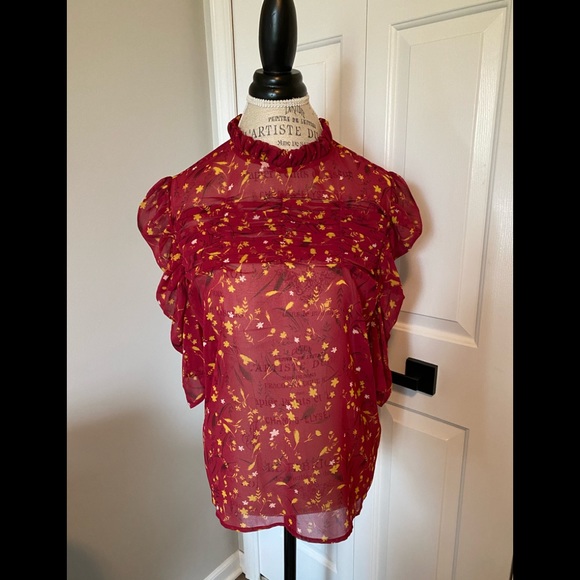 ♥️ Shirred Ruffle Neck Top - Picture 3 of 6